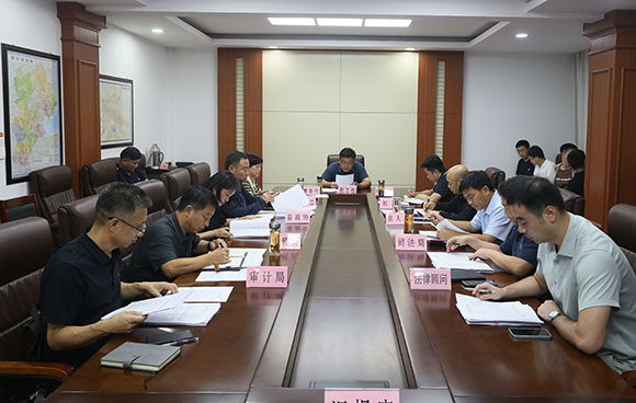 灵寿县长胡万程主持召开县政府常务会议